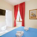 בית הארחה 5 Stelle 4*