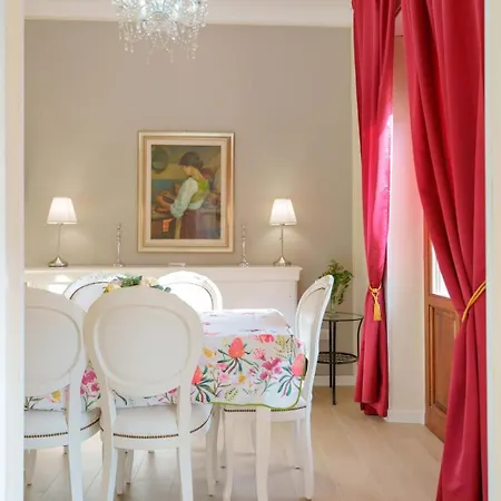 5 Stelle 4* Cagliari